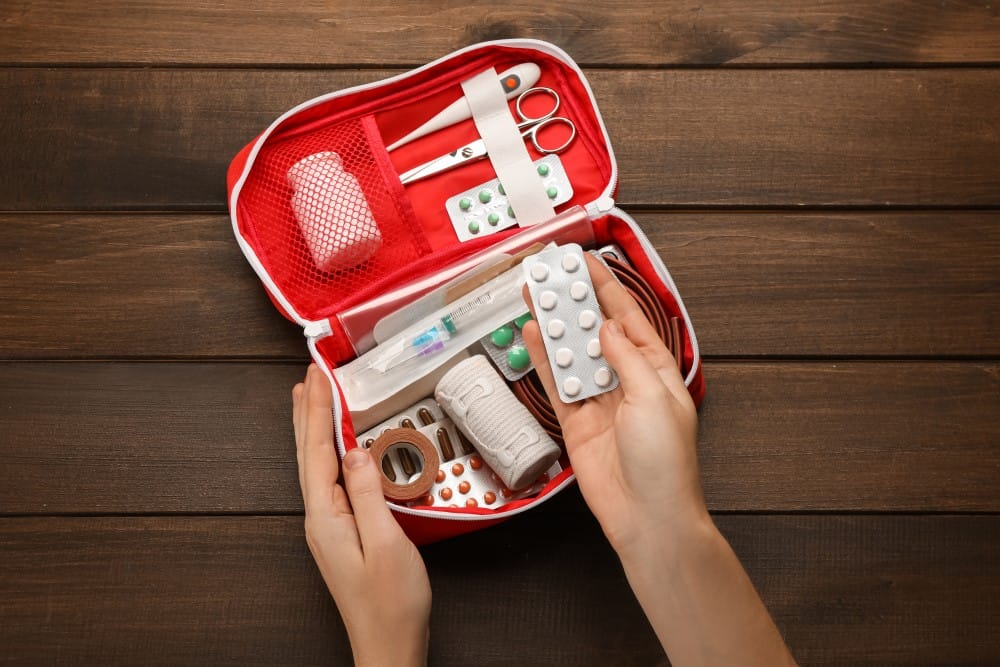 emergency kit for power outages