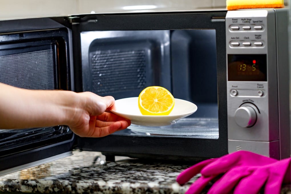 microwave cleaning hacks